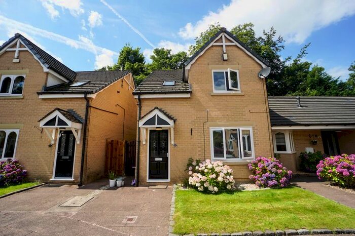 3 Bedroom Semi-Detached House To Rent In The Mews, Lincoln Road, Bolton, BL1