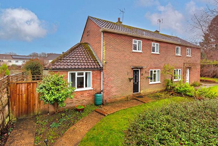 2 Bedroom Semi Detached House For Sale In Petteridge Lane, Matfield, TN12