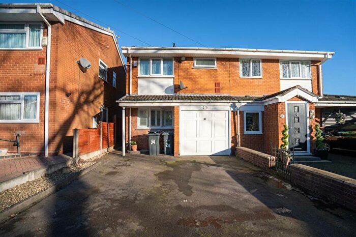 3 Bedroom Semi-Detached House To Rent In Byfield Close, Birmingham, B33