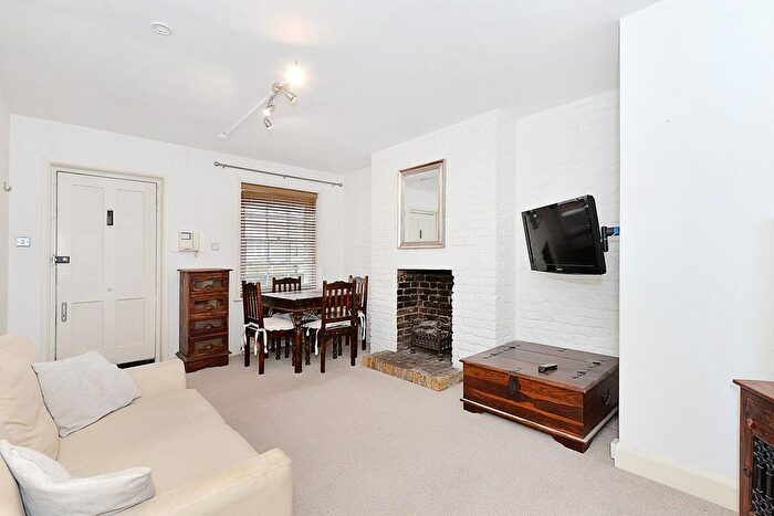 1 Bedroom Flat For Sale In Allitsen Road, St Johns Wood, NW8