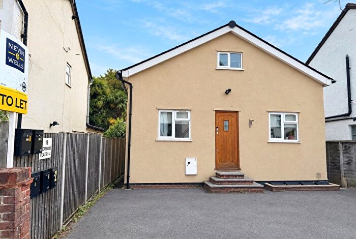 1 Bedroom Maisonette To Rent In New Road, Staines-Upon-Thames, Middlesex, TW18