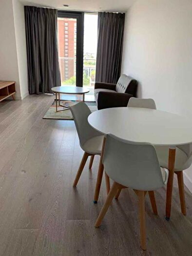 2 Bedroom Flat To Rent In Carriage House, City North Place, London, N4