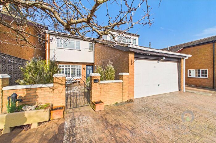 4 Bedroom Detached House For Sale In Amber Drive, Walgrave, Northamptonshire, NN6