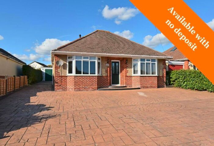 3 Bedroom Detached Bungalow To Rent In *Available With No Deposit* Warsash, Southampton, SO31