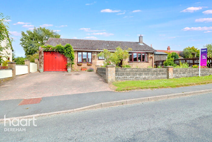 3 Bedroom Bungalow For Sale In Cook Road, Holme Hale, IP25