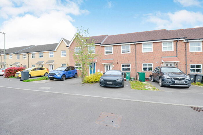 2 Bedroom Terraced House To Rent In Barfoot Road, Hedge End, Southampton, SO30