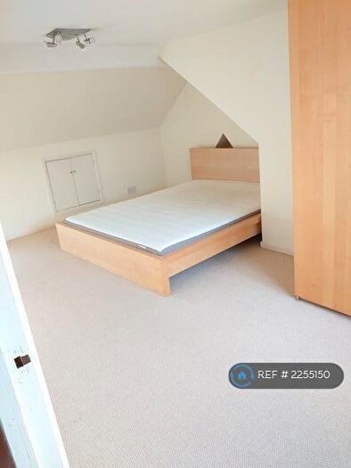 4 Bedroom Terraced House To Rent In Harpes Road, Oxford, OX2