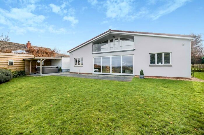 5 Bedroom Detached House For Sale In Roachill, South Molton, Devon, EX36