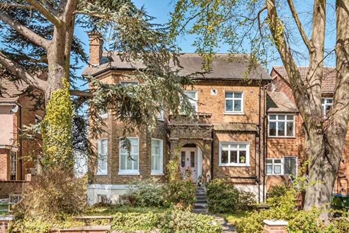 2 Bedroom Flat To Rent In Shrewsbury Lane Woolwich, SE18