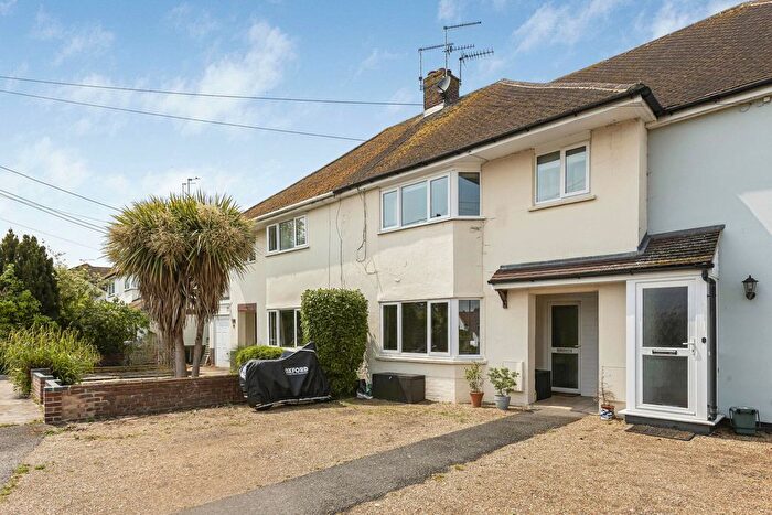 2 Bedroom Flat For Sale In High Street, Sutton Courtenay, OX14