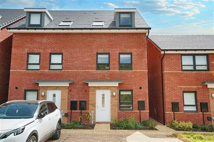 3 Bedroom Semi-Detached House To Rent In Bedroom Semi Detached House In Fern Way, Overstone, NN6