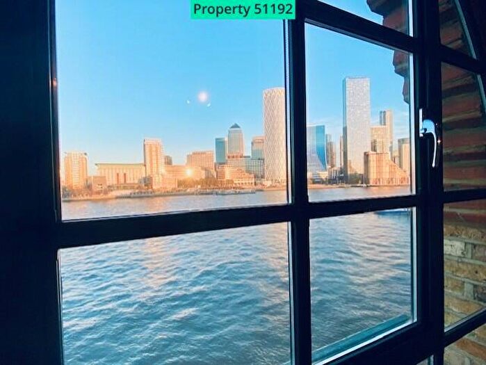 2 Bedroom Flat For Sale In Canada Wharf, Rotherhithe Street, London, SE16