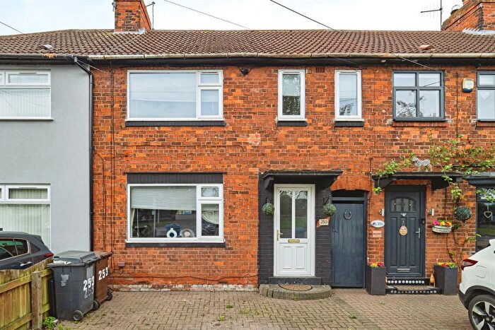 3 Bedroom Terraced House For Sale In Summergangs Road, Hull, HU8