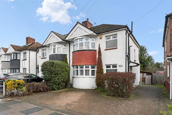 3 Bedroom Semi Detached House For Sale In Villiers Avenue, Whitton, Twickenham, TW2
