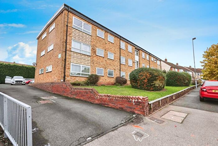 2 Bedroom Flat For Sale In Chaffcombe Road, Birmingham, B26
