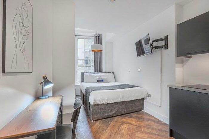 Studio To Rent In Draycott Avenue, London, SW3