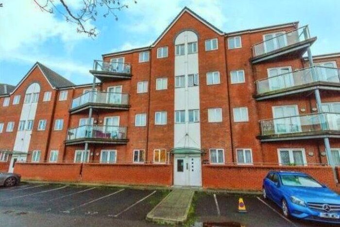 1 Bedroom Flat To Rent In Waterfront Way, Walsall, WS2