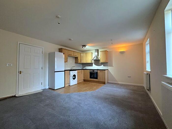 2 Bedroom Apartment To Rent In Park Street, Kingsholm, GL1