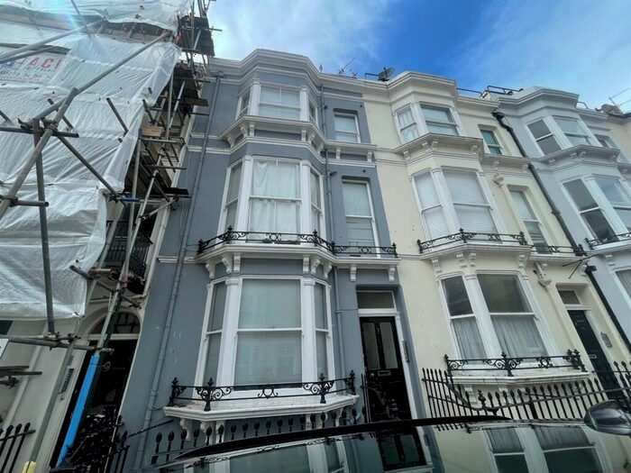 1 Bedroom Flat To Rent In Devonshire Place, Brighton, BN2