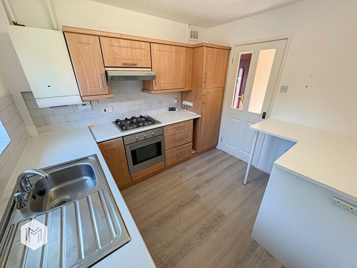 2 Bedroom Bungalow For Sale In Flaxley Close, Birchwood, Warrington, Cheshire, WA3