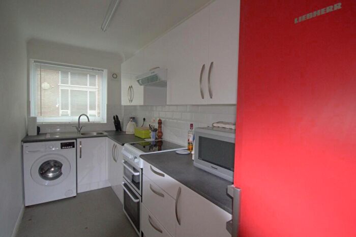 1 Bedroom Apartment To Rent In Sompting Lodge, Sompting Road, Lancing, BN15