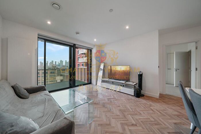 1 Bedroom Apartment To Rent In River Apartments, Gillender Street, London, E3