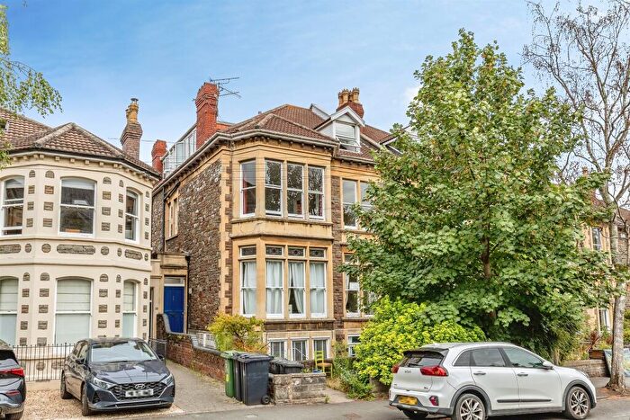 2 Bedroom Apartment For Sale In Salisbury Road, Redland, Bristol, BS6