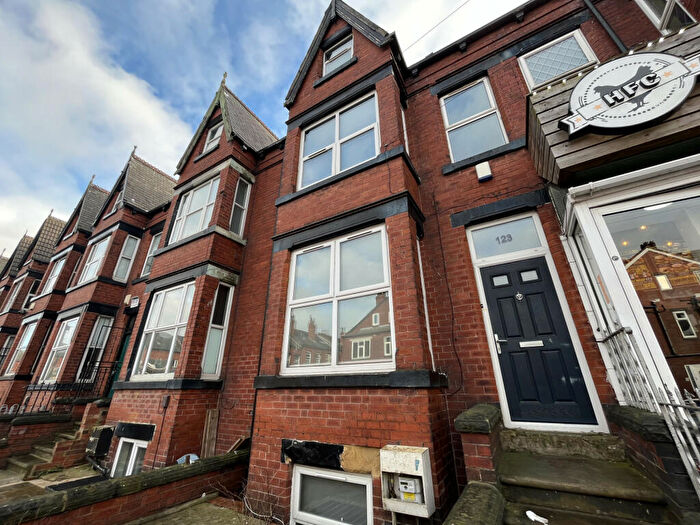 8 Bedroom Terraced House To Rent In Brudenell Road, Leeds, West Yorkshire, LS6