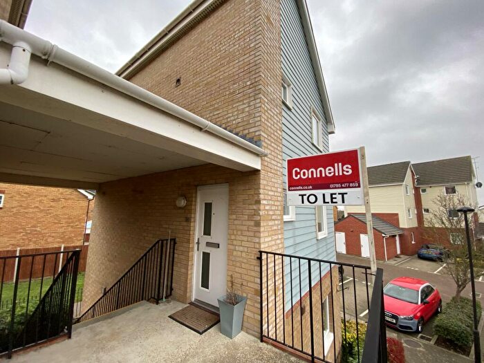 2 Bedroom Apartment To Rent In Onyx Drive, Sittingbourne, ME10