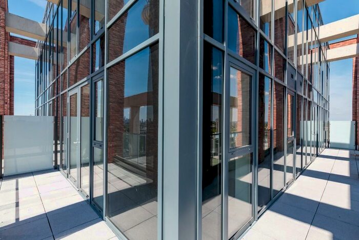 2 Bedroom Apartment To Rent In Thunderer Street, London, E13