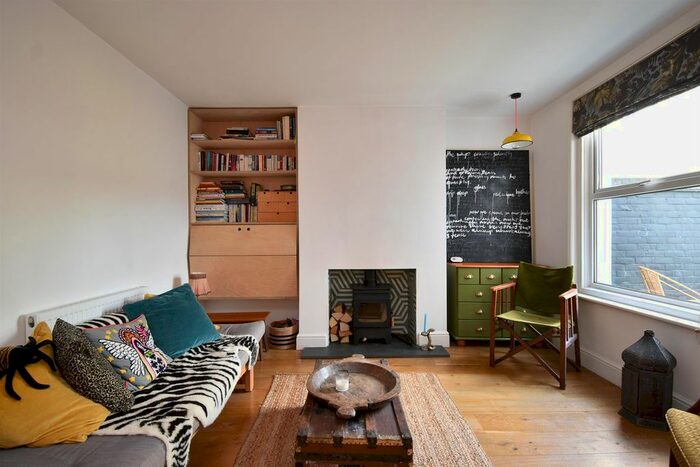 1 Bedroom Flat To Rent In Alexandra Road, St. Leonards-On-Sea, TN37