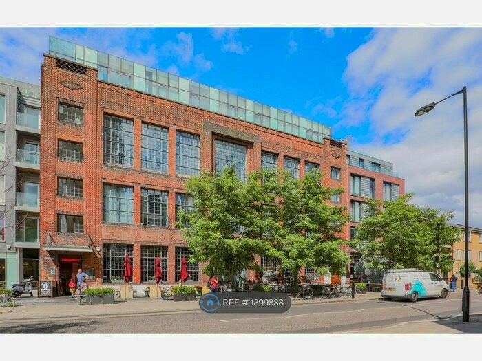 3 Bedroom Flat To Rent In Richmond Road, London, E8