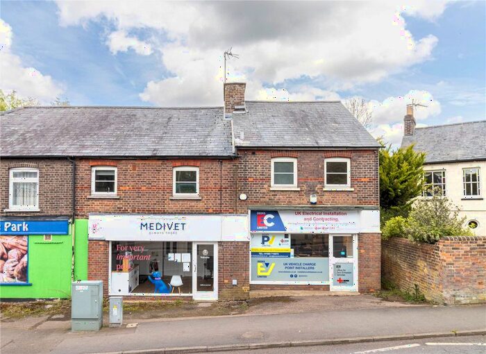 3 Bedroom Maisonette To Rent In Station Road, Harpenden, AL5