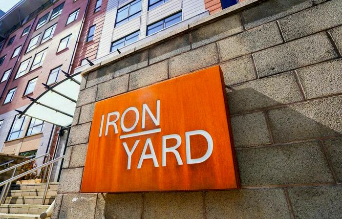 2 Bedroom Apartment To Rent In Young Street, Sheffield, S1