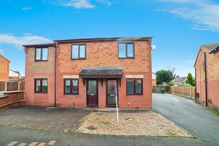 2 Bedroom Semi Detached House For Sale In Ashton Close, Swanwick, Alfreton, DE55