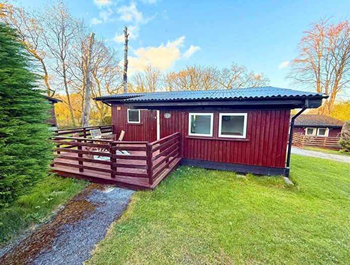 2 Bedroom Lodge For Sale In Cenarth, Newcastle Emlyn, SA38