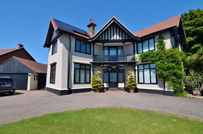 4 Bedroom Detached House For Sale In High Street, Felixstowe, IP11