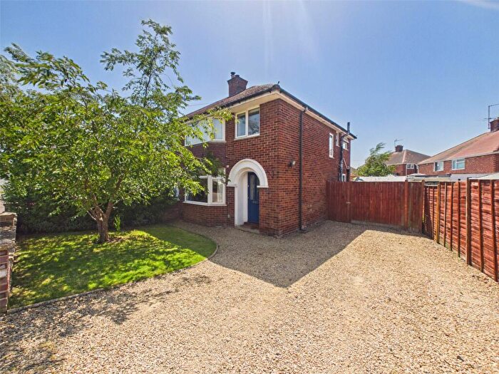 3 Bedroom Semi Detached House For Sale In Canterbury Walk, Cheltenham, Gloucestershire, GL51