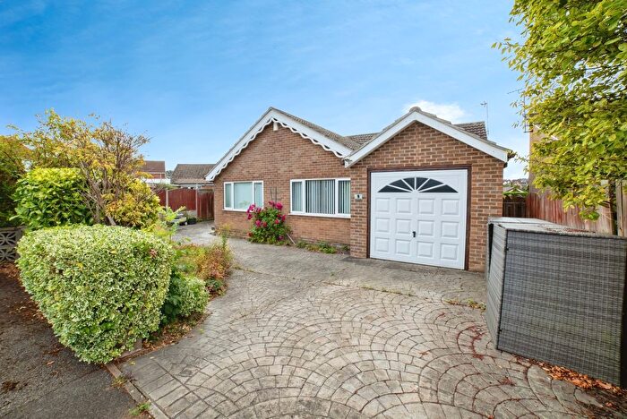 3 Bedroom Detached House For Sale In Farcroft Avenue, Sutton-In-Ashfield, Nottinghamshire, NG17