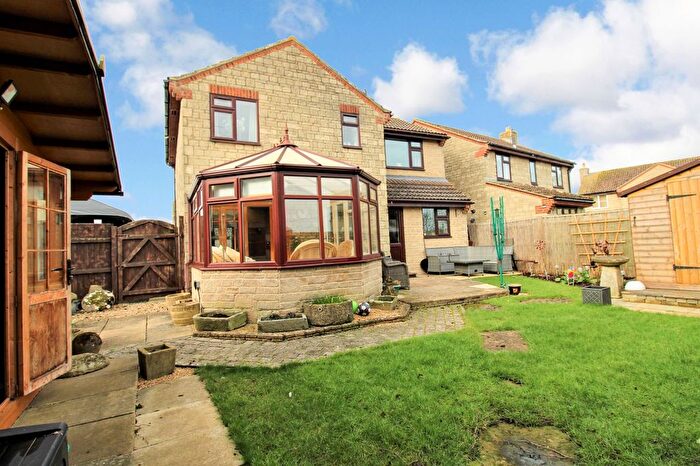 4 Bedroom Detached House For Sale In Stones Lane, Cricklade, SN6