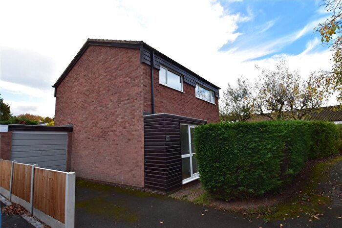 3 Bedroom Detached House For Sale In Crofters Close, Droitwich, Worcestershire, WR9