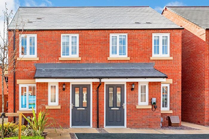 2 Bedroom Property To Rent In Sika Avenue, Rothwell, Kettering, NN14