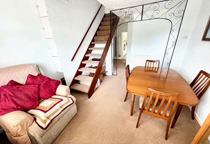 2 Bedroom Chalet For Sale In Rodney Close, BH12