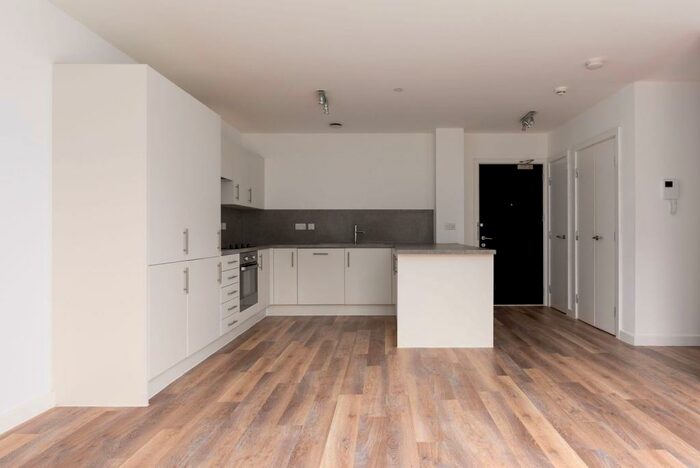 2 Bedroom Flat To Rent In The Wullcomb, Highcross Street, , Unfurnished, LE1