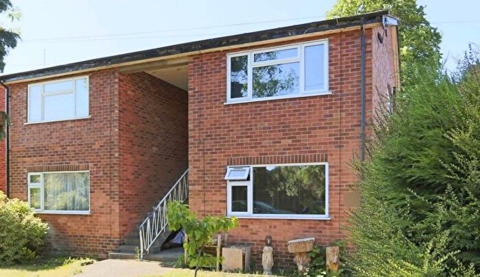 2 Bedroom Maisonette To Rent In Galway Road, Arnold, NG5