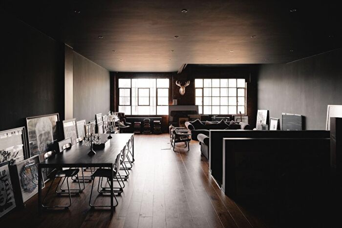 1 Bedroom Mews For Sale In Blenheim Gardens, Brixton, London, SW2