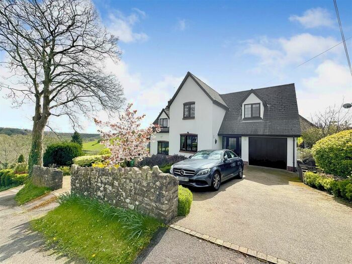 4 Bedroom Detached House For Sale In Old School Hill, Shirenewton, Chepstow, NP16