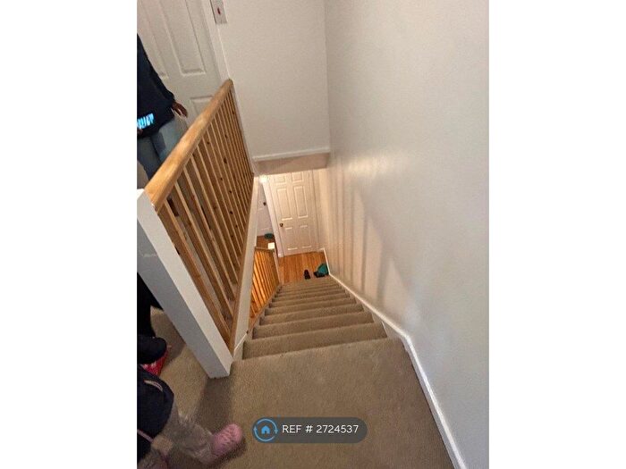 3 Bedroom Terraced House To Rent In Wordsworth Close, Basingstoke, RG24