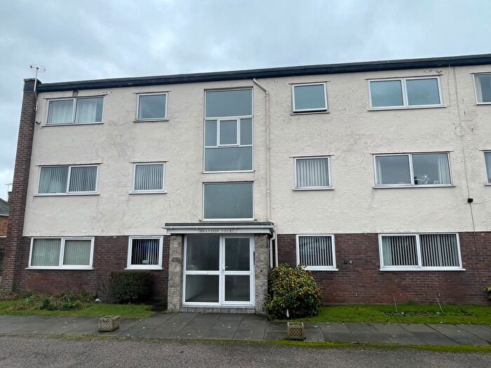 2 Bedroom Flat To Rent In Russell Road, Rhyl, LL18