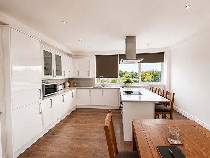 2 Bedroom Flat To Rent In The Legacy, Denmark Villas, Hove, BN3